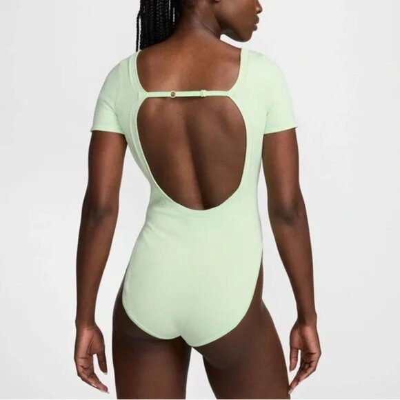 NWT Nike Chill Knit Bodysuit - Picture 2 of 6